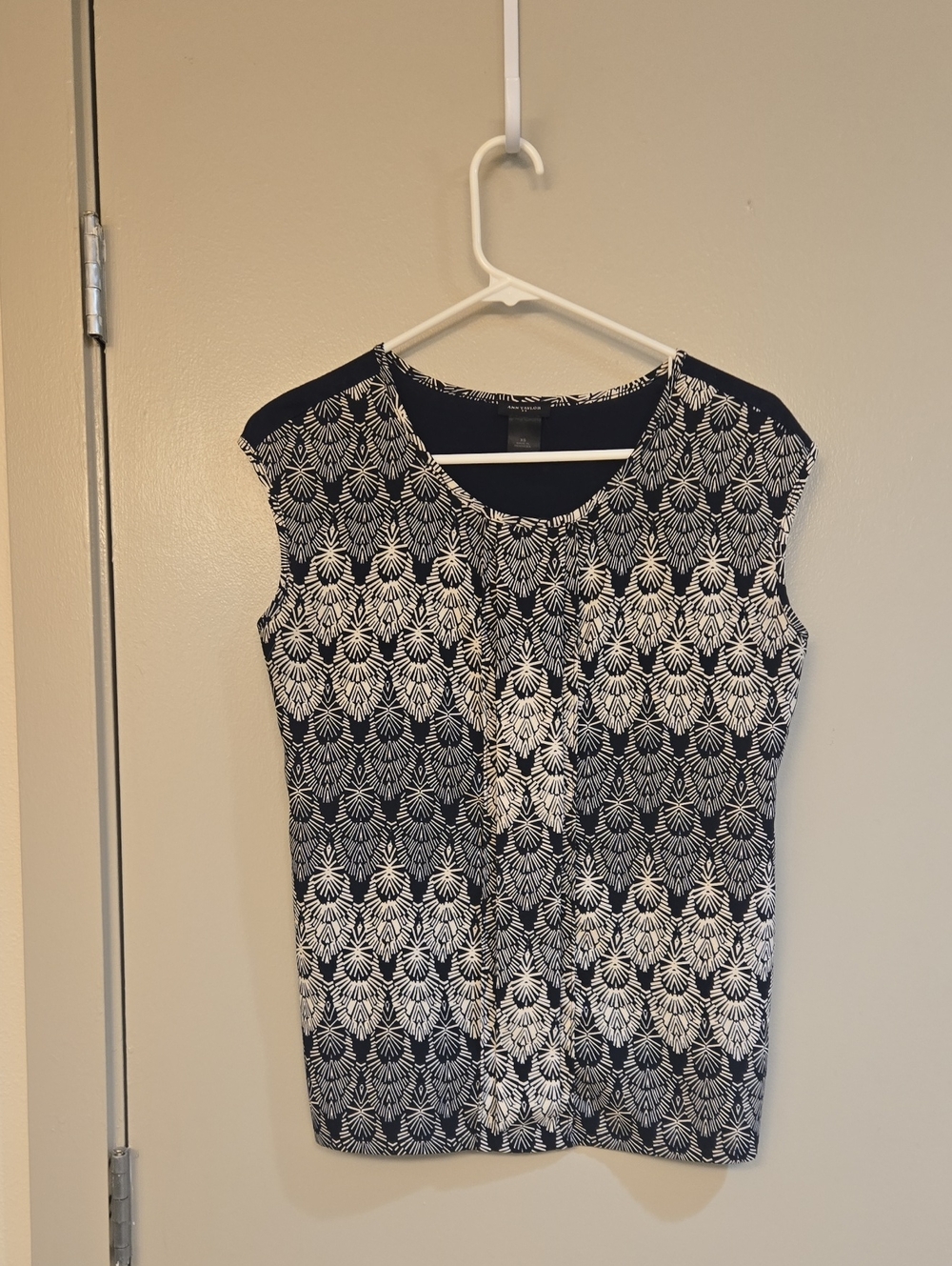 Ann Taylor Sleeveless Blouse